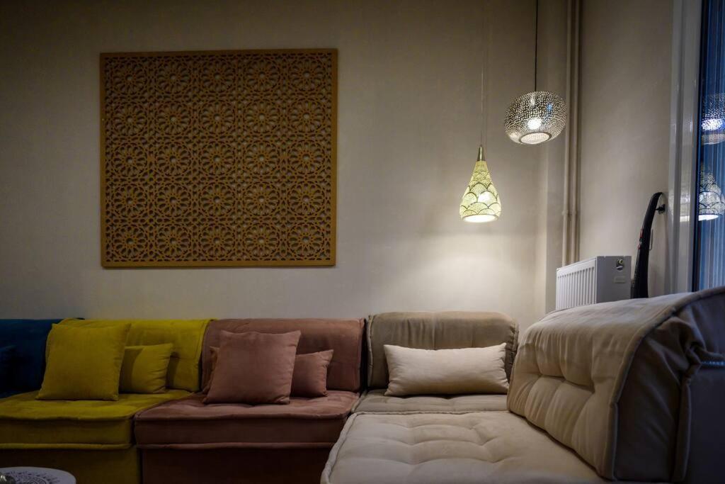 Boho 2 Bdr Luxury Meets The East Apartment Athena Bagian luar foto