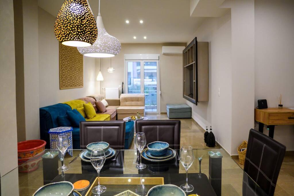 Boho 2 Bdr Luxury Meets The East Apartment Athena Bagian luar foto